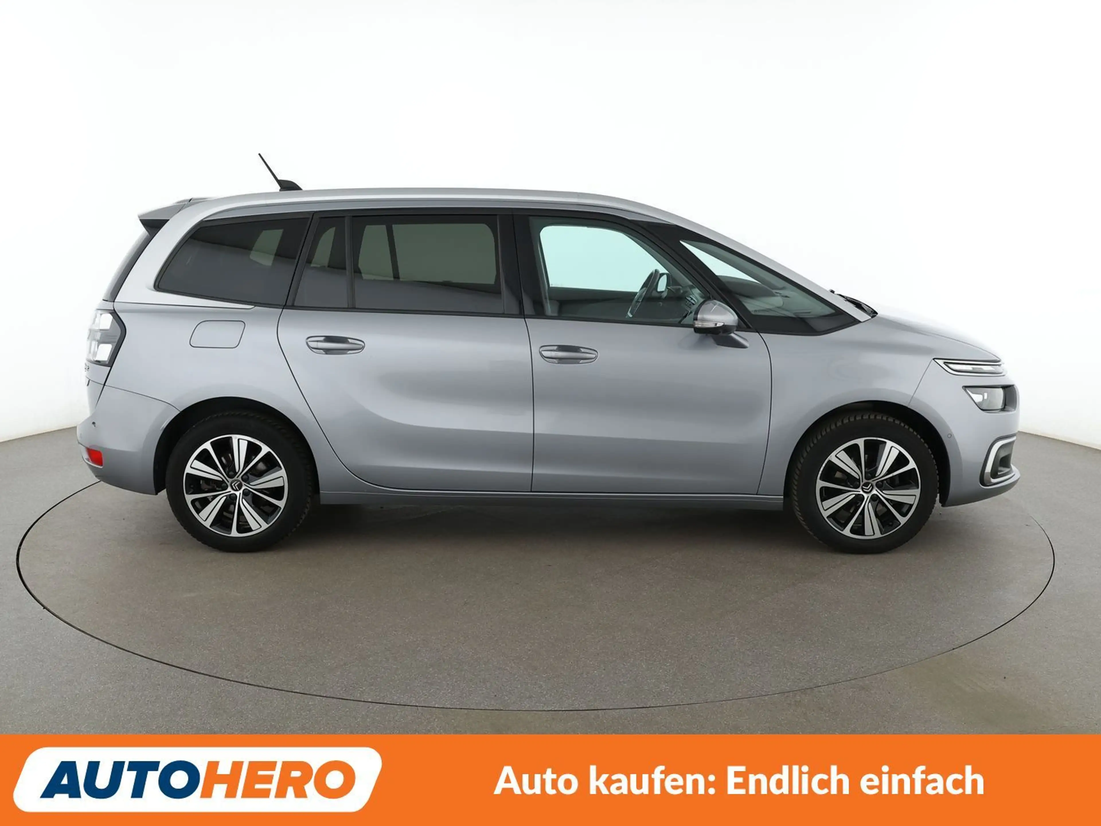 Citroen Grand C4 Picasso 1.2 e-THP Shine Aut.*NAVI*BiXENON*CAM*ACC*ALU* — photo 7