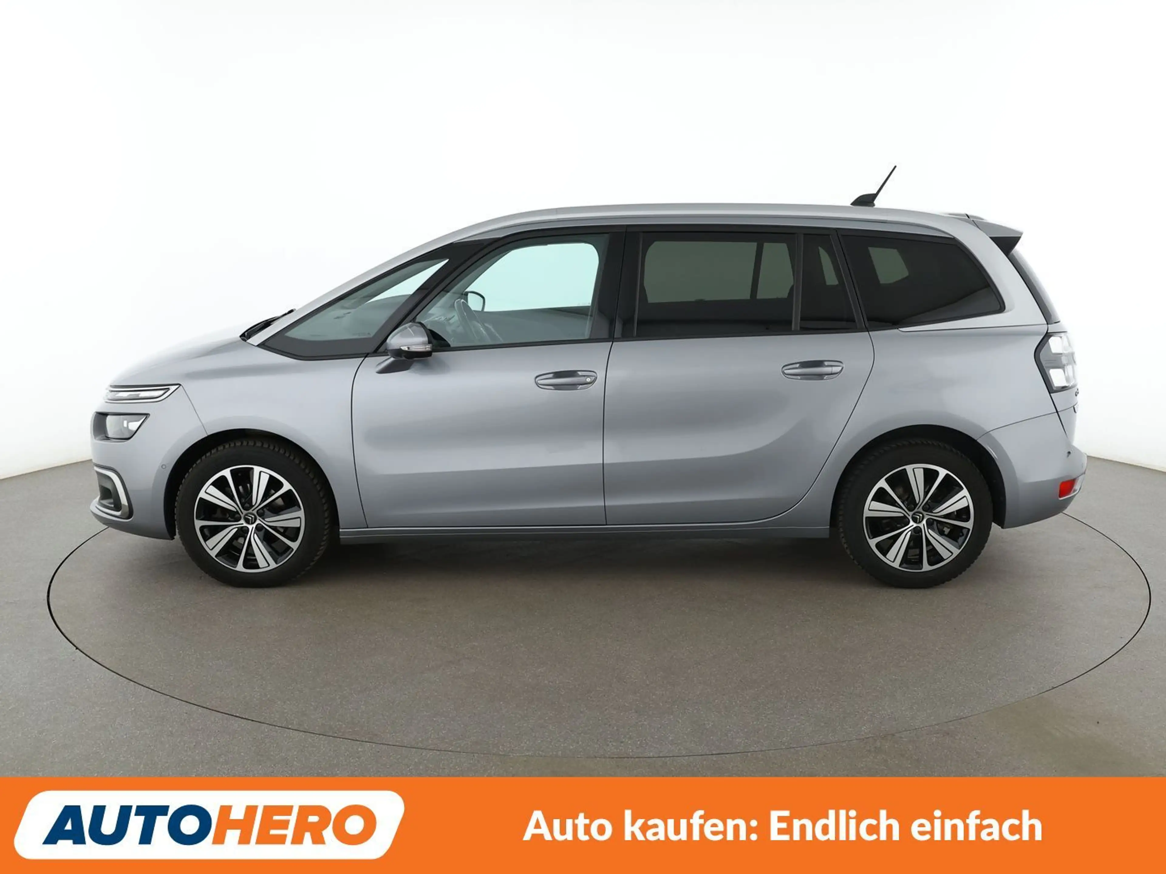 Citroen Grand C4 Picasso 1.2 e-THP Shine Aut.*NAVI*BiXENON*CAM*ACC*ALU* — photo 3
