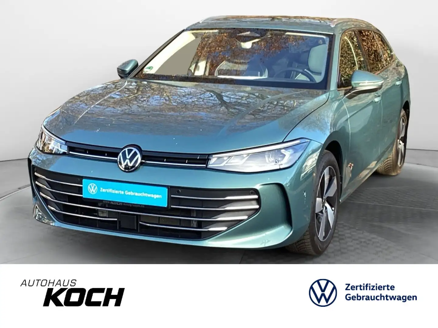 Volkswagen Passat Variant 1.5eTSI Business DSG LED Navi Grün - 1