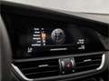 Alfa Romeo Giulia 2.0T Sport 202Pk Automaat (APPLE CARPLAY, GROOT NA Zwart - thumbnail 25