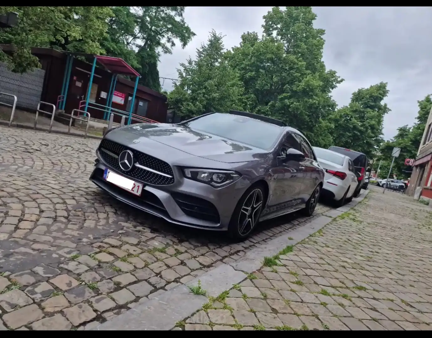 Mercedes-Benz CLA 180 Coupé 7G-DCT AMG Line - 2
