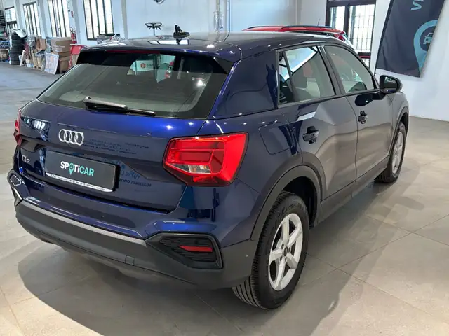 Audi Q2 view 4
