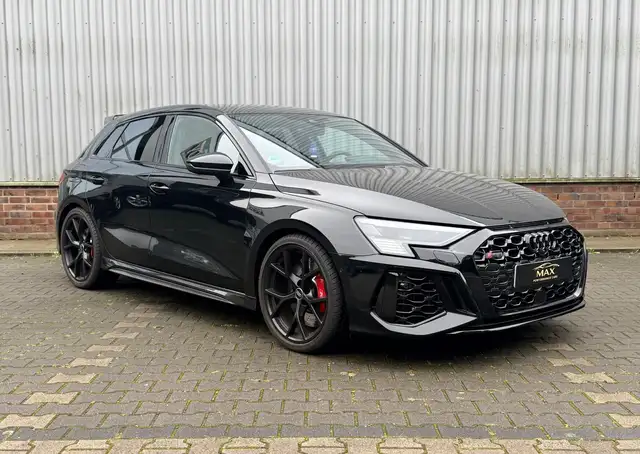 Audi RS3 RS 3 Sportback B&O Carbon Pano Massage 280 km/h