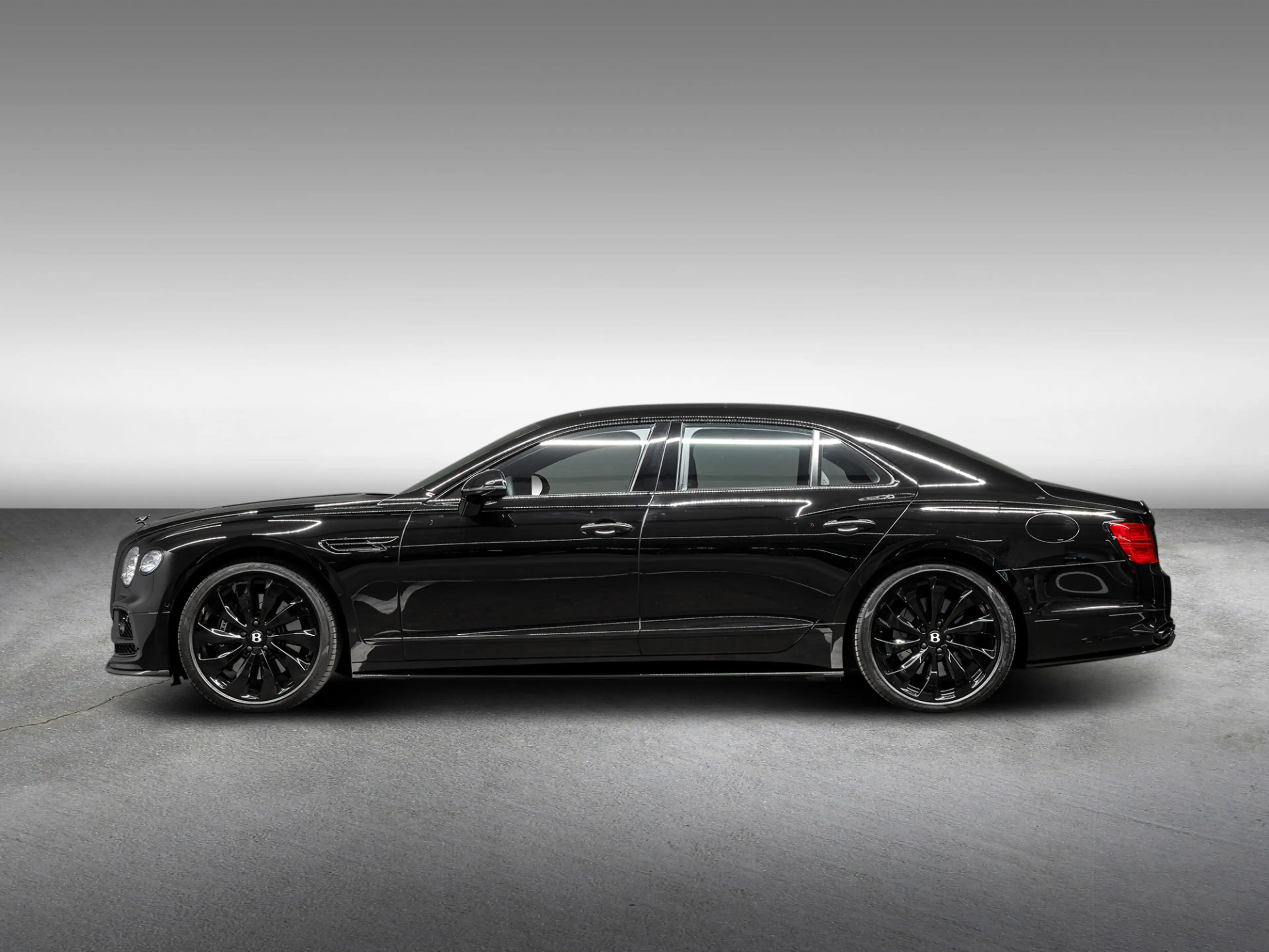 Bentley Flying Spur Azure Hybrid |Touring Spec|NAIM|Rotating — photo 4