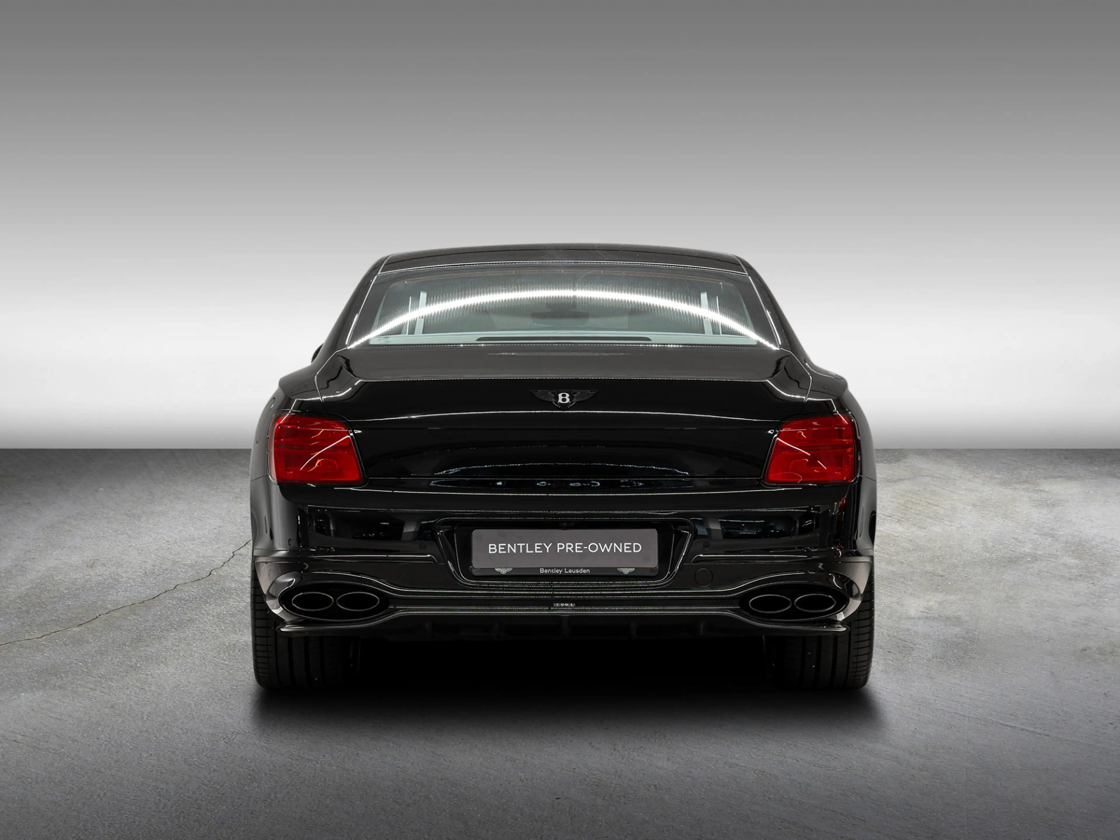 Bentley Flying Spur Azure Hybrid |Touring Spec|NAIM|Rotating — photo 5