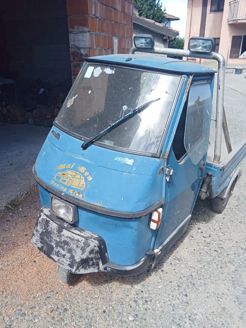 Piaggio Ape Bleu - 1