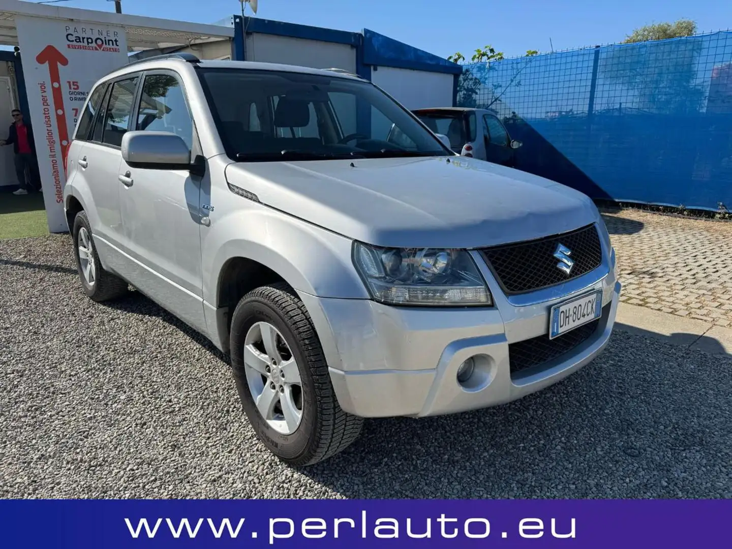 Suzuki Grand Vitara 1.9 DDiS 5 porte Argento - 2