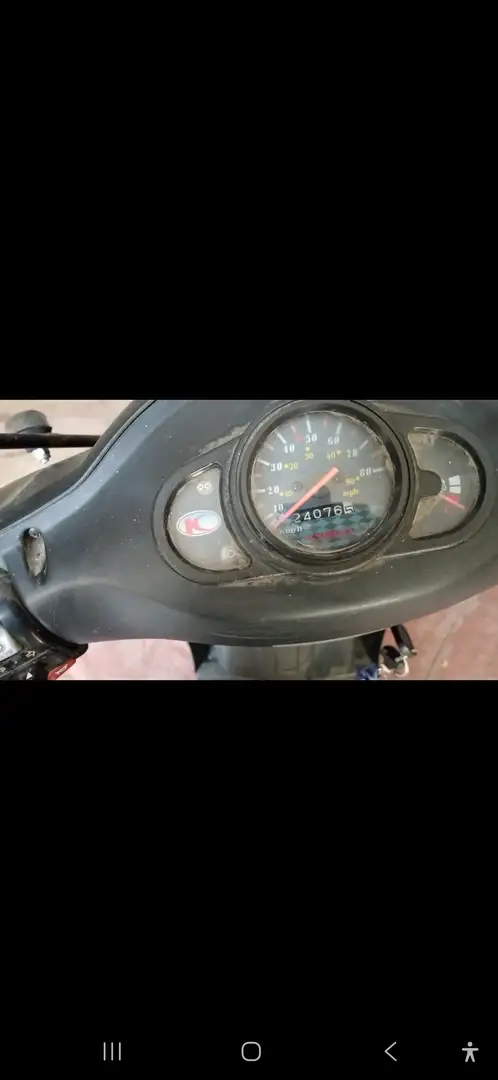 Kymco Agility 50 R12 Zwart - 2