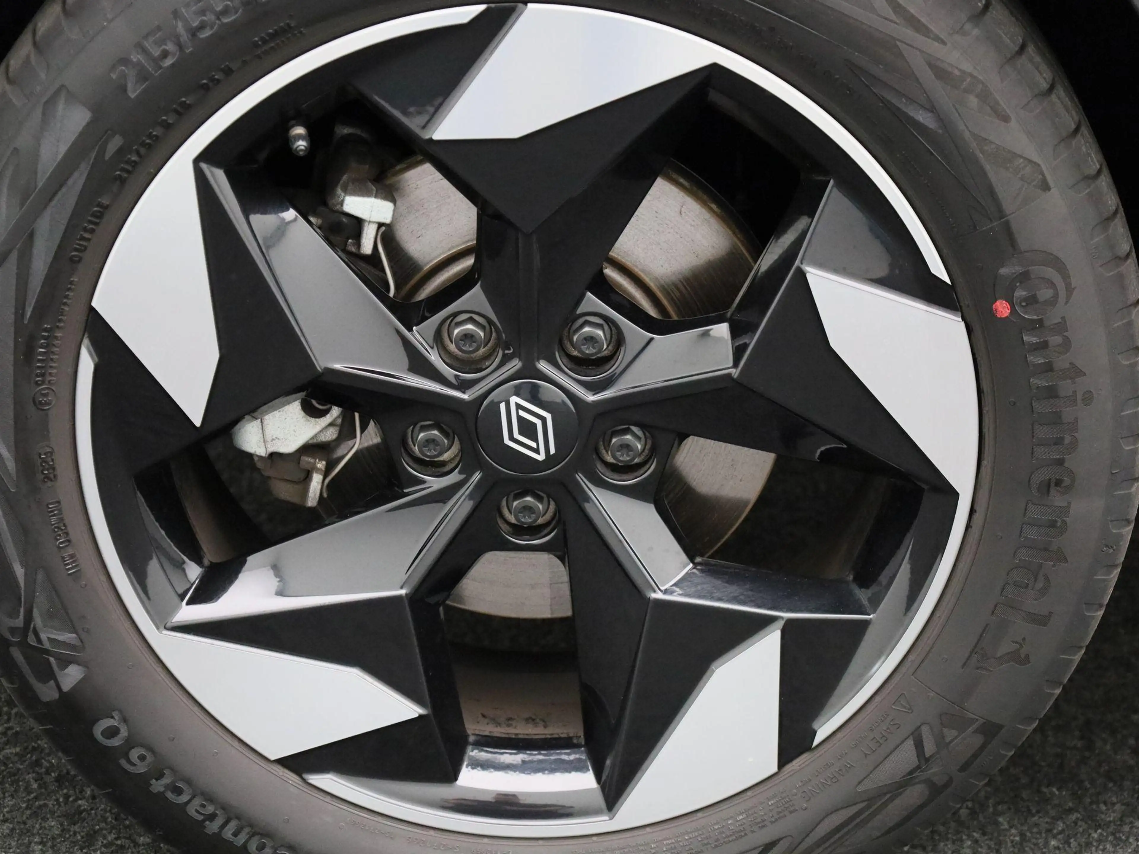 Renault Captur 1.8 E-Tech full hybrid 160 techno — photo 12