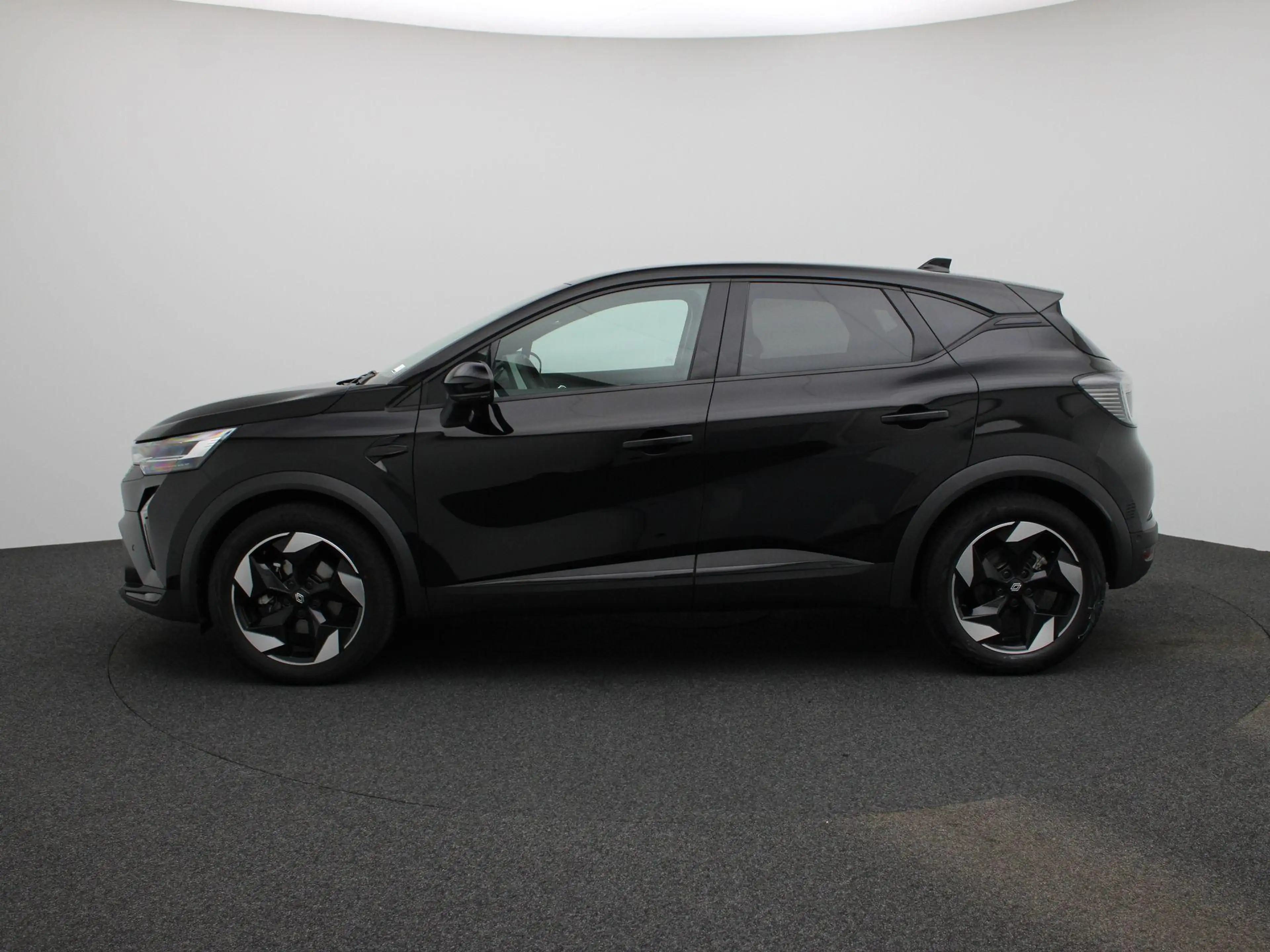 Renault Captur 1.8 E-Tech full hybrid 160 techno — photo 4