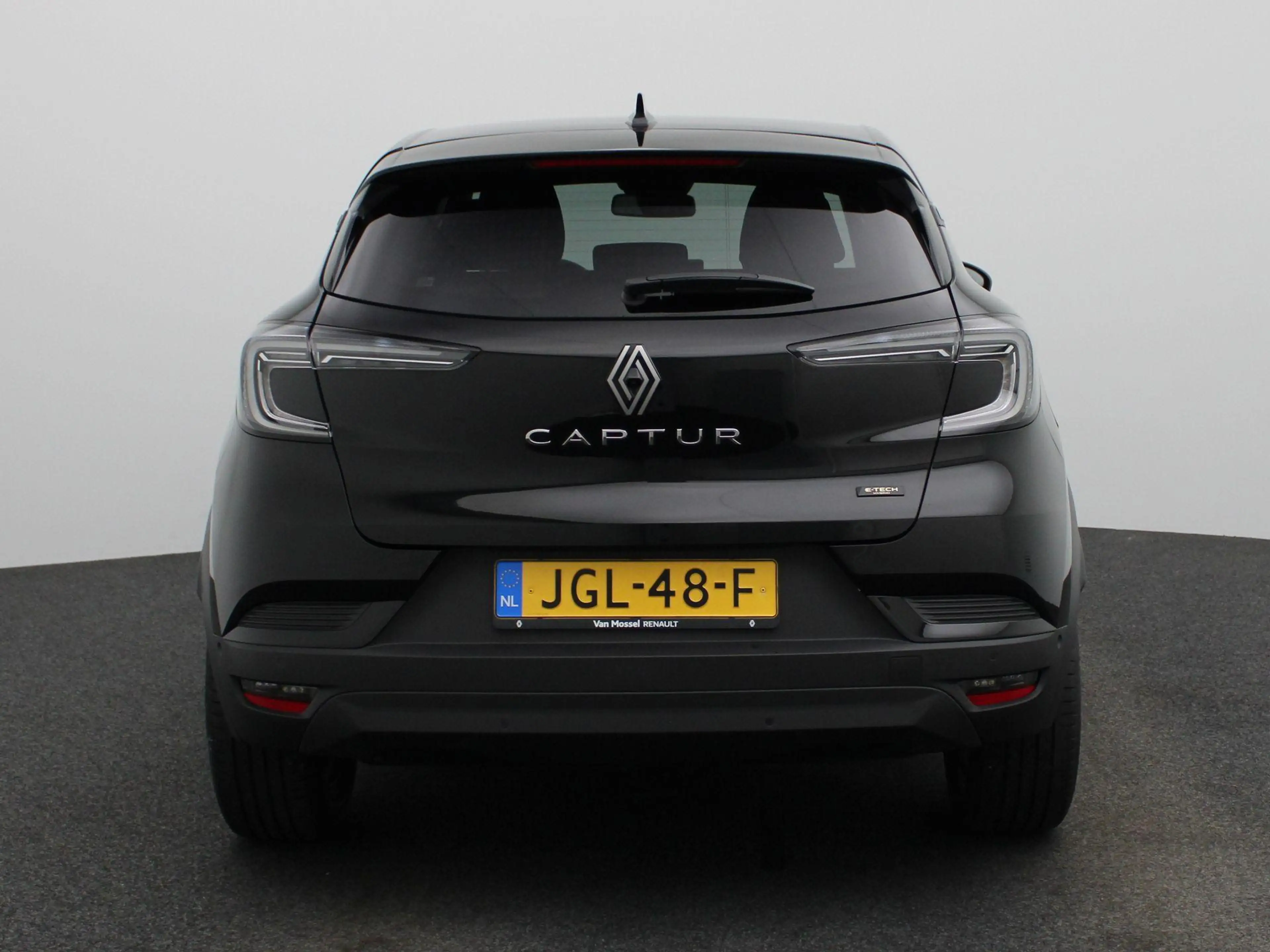 Renault Captur 1.8 E-Tech full hybrid 160 techno — photo 5
