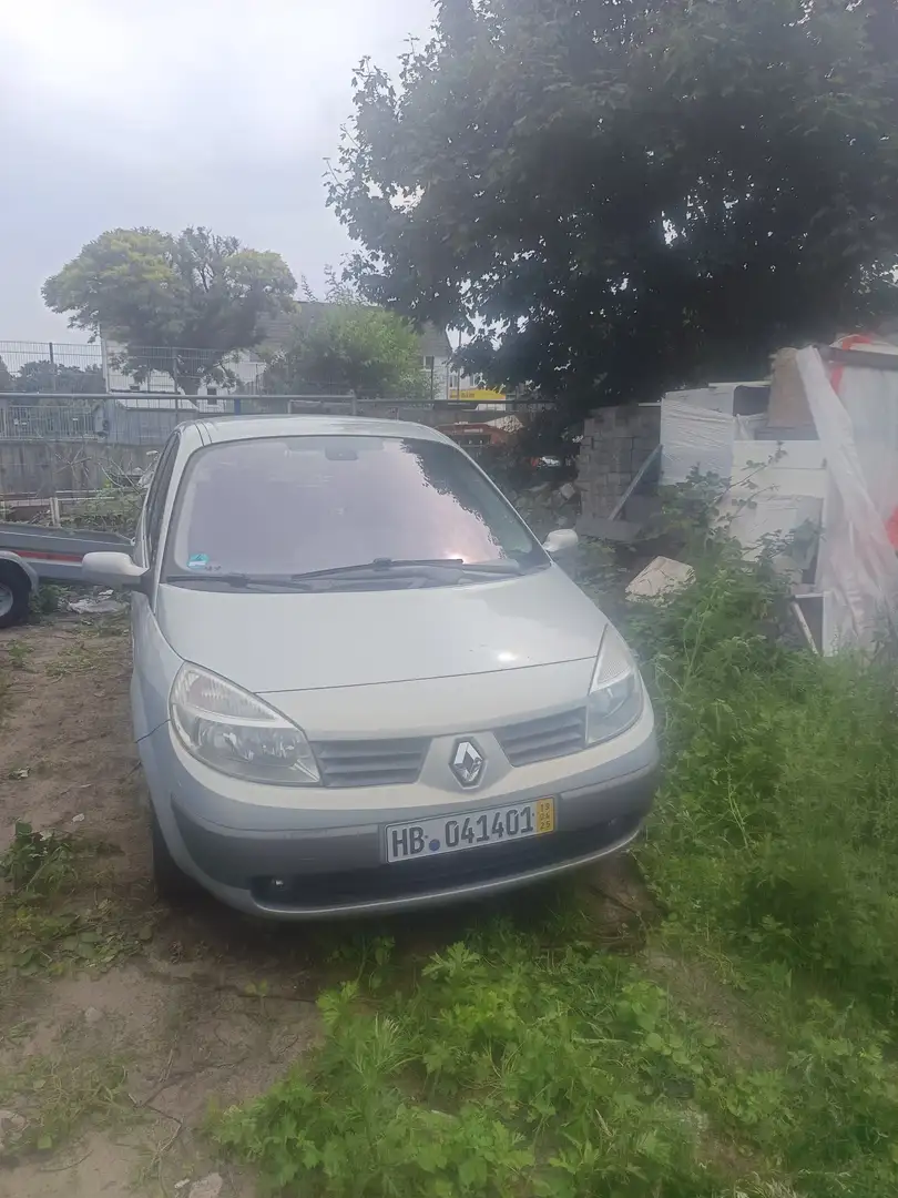 Renault Grand Scenic 1.9 dCi FAP Avantage - 2