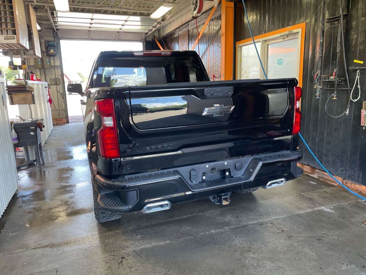 2025 Chevrolet Silverado 1500 CUSTOM TRAIL BOSS CREW 4X4 *DIESEL* GR REMORQ *BED — снимка 1