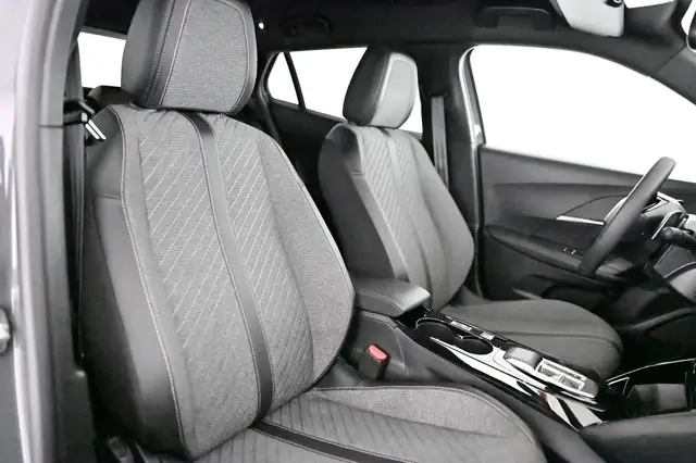Peugeot 2008 view 29