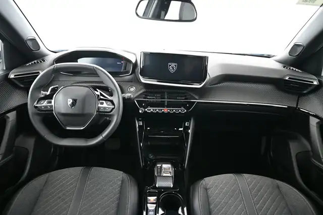 Peugeot 2008 view 17