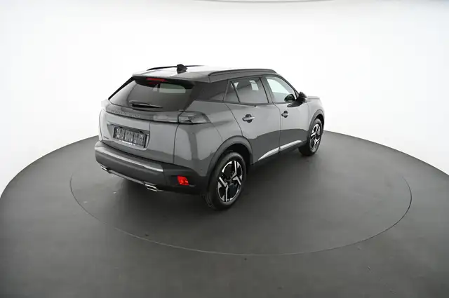 Peugeot 2008 view 2