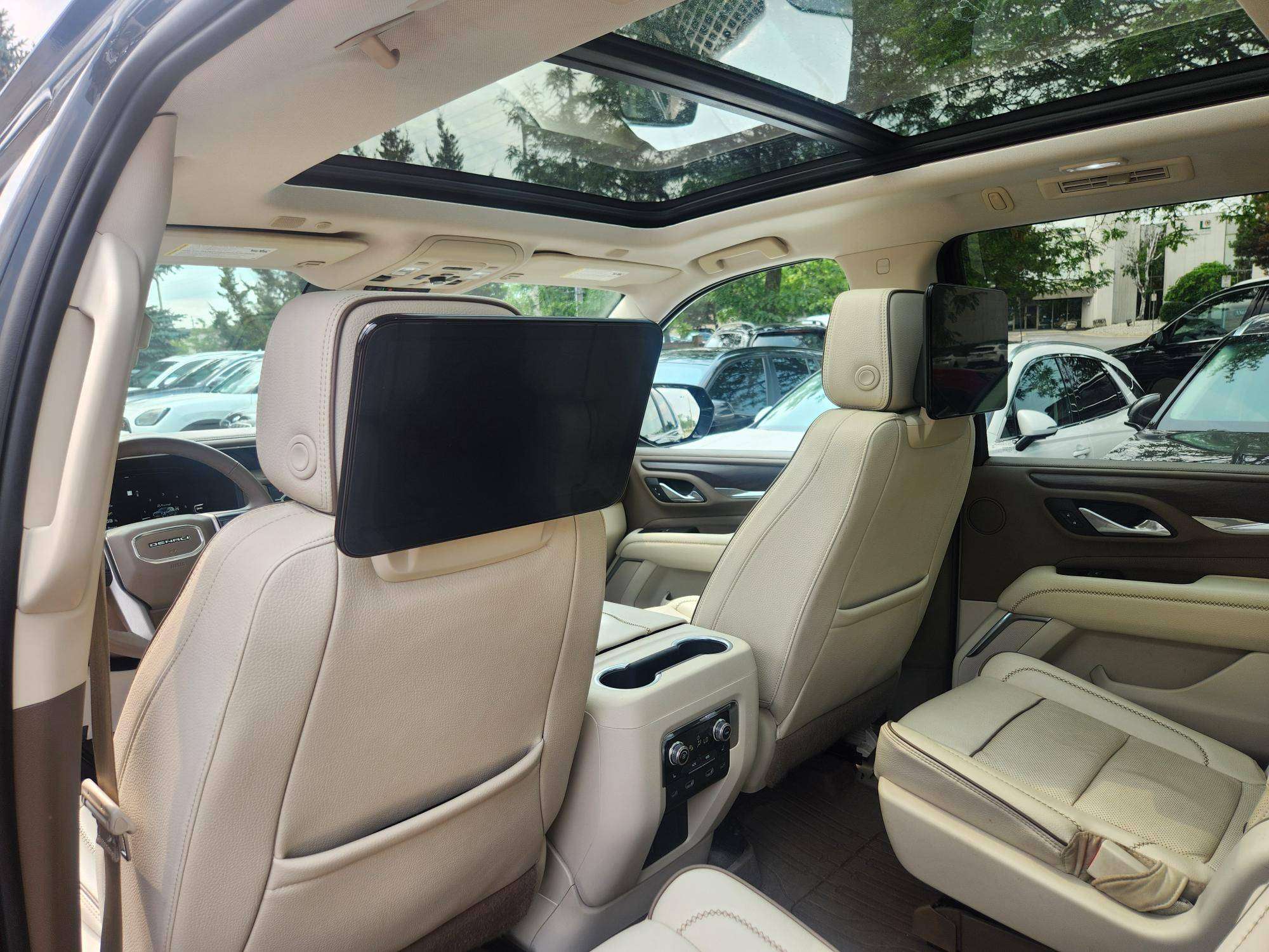 2023 GMC Yukon