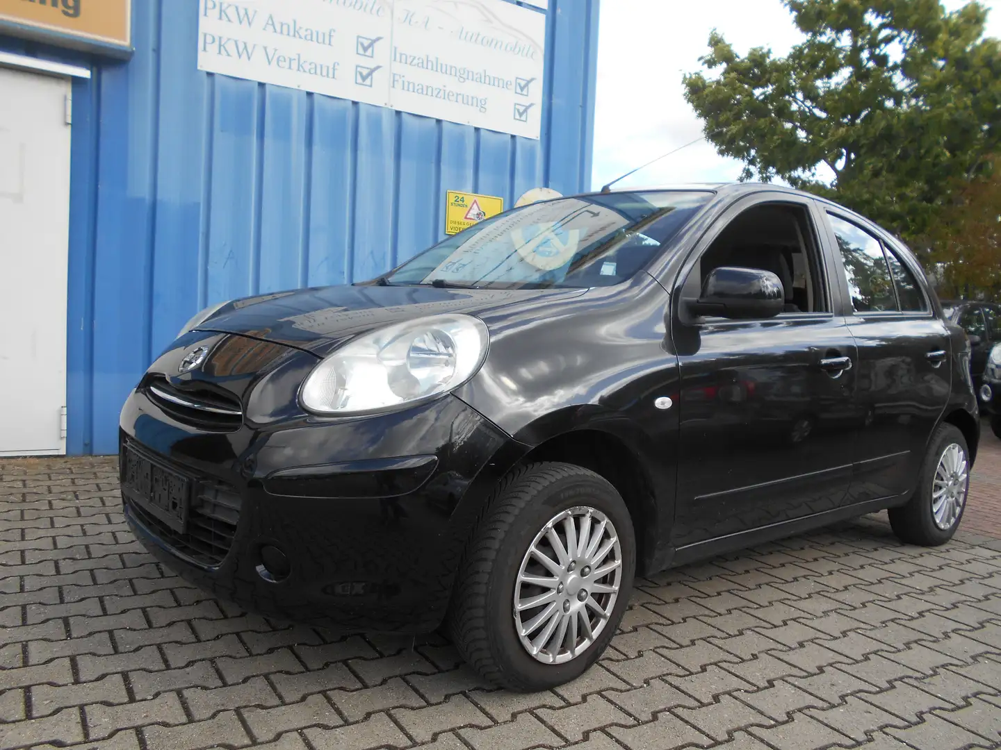 Nissan Micra Acenta Schwarz - 1