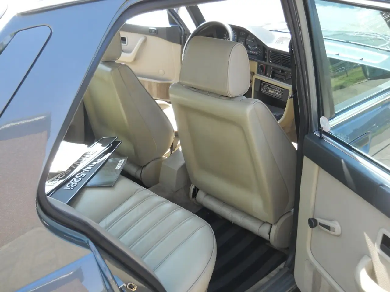 BMW 528i E28 origineel NL, foto 12