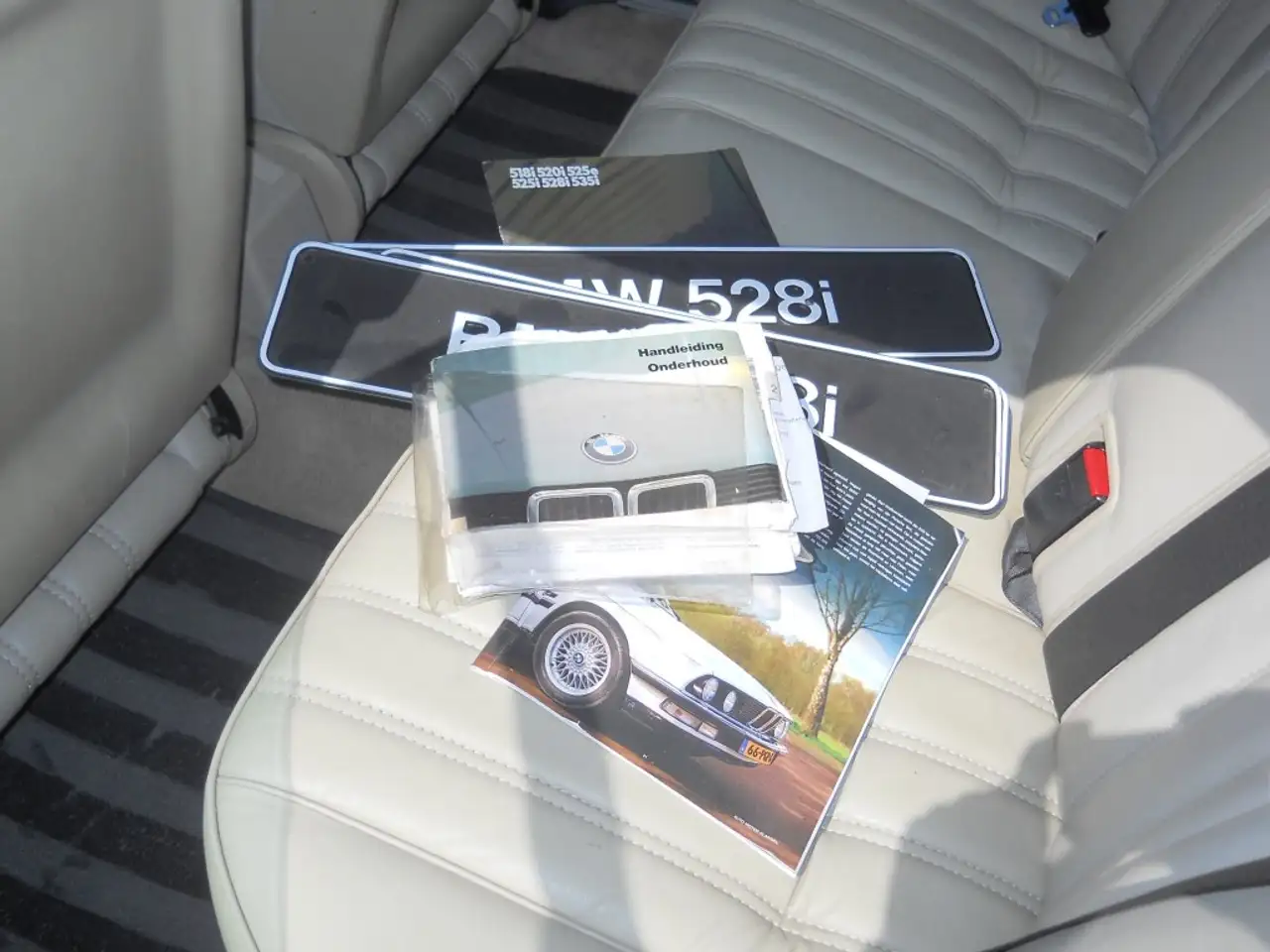 BMW 528i E28 origineel NL, foto 11