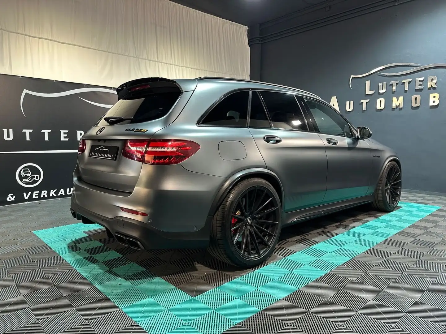 Mercedes-Benz GLC 63 AMG GLC63'S AMG 4Mati*RFK*HEAD-UP*AHK*PERF*EDITION 1 Grau - 2