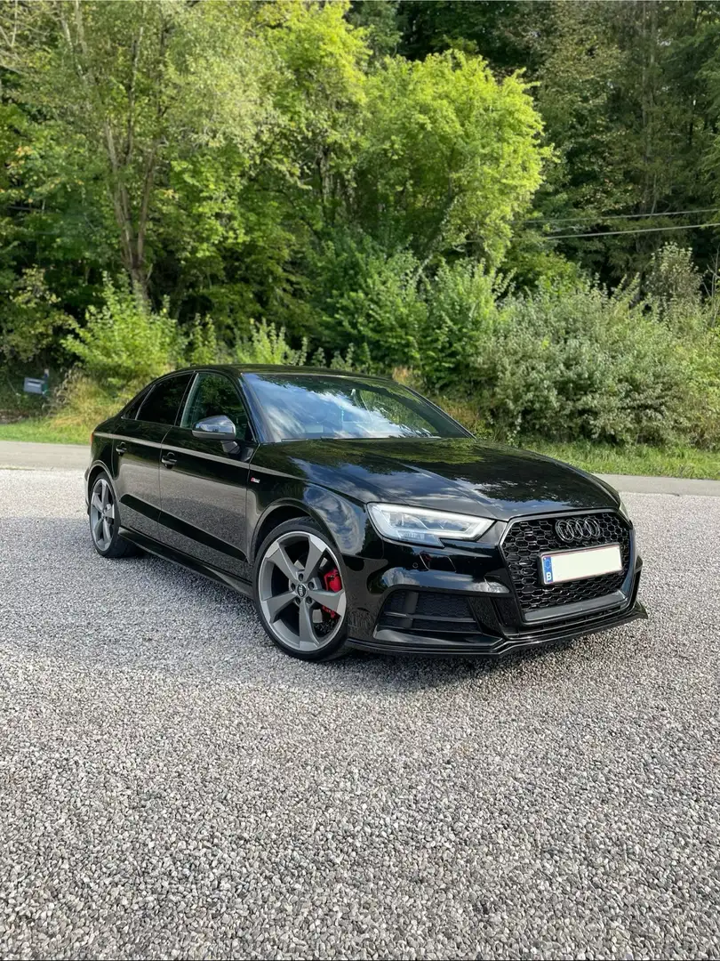 Audi A3 2.0 TDi Design S tronic Zwart - 1