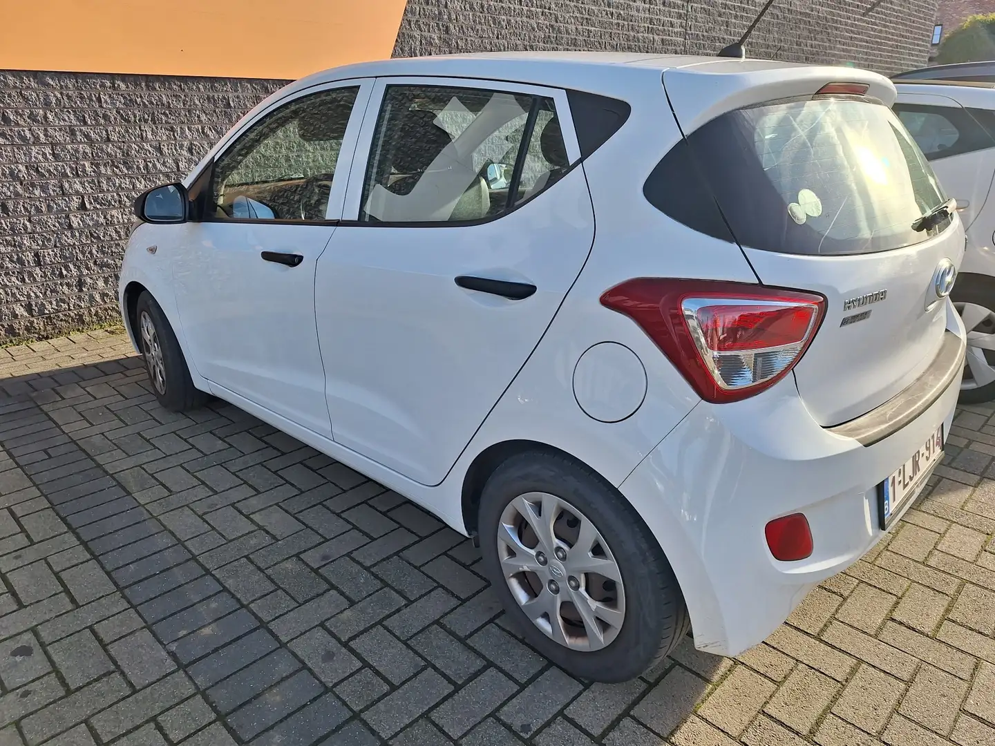 Hyundai i10 1.0 Intro Edition Wit - 2