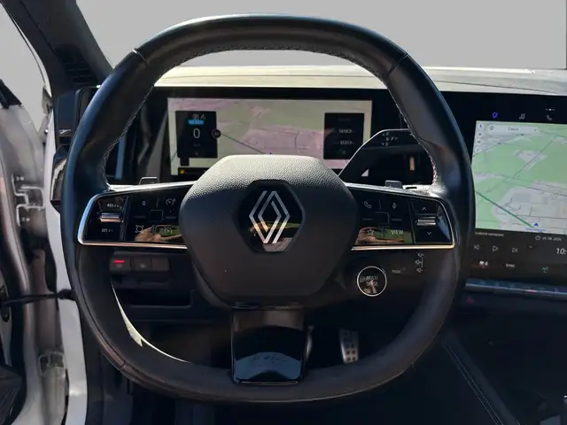 Renault Austral view 10