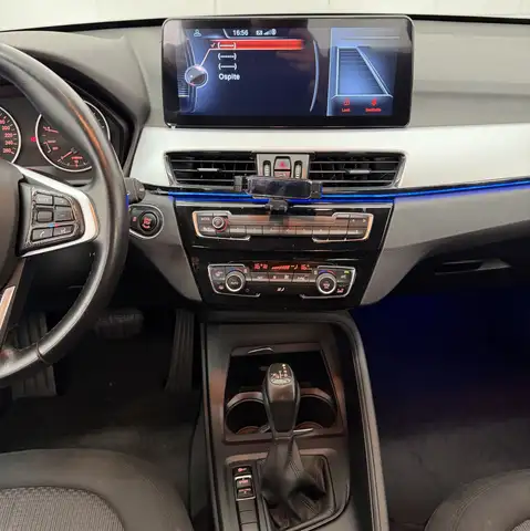 BMW X1 view 10