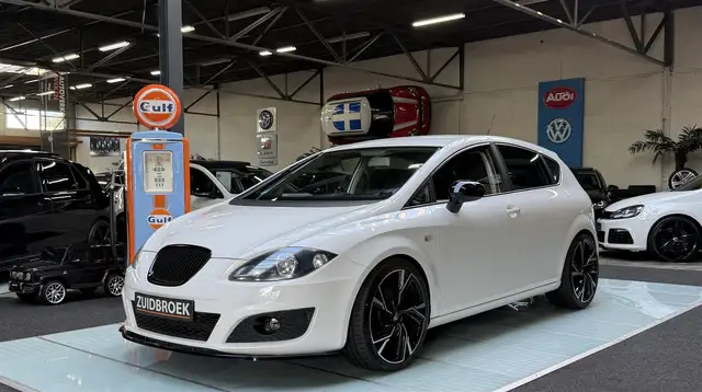 SEAT Leon 1.4 FR TSI Maxton | Cruise | 5-Drs | Clima