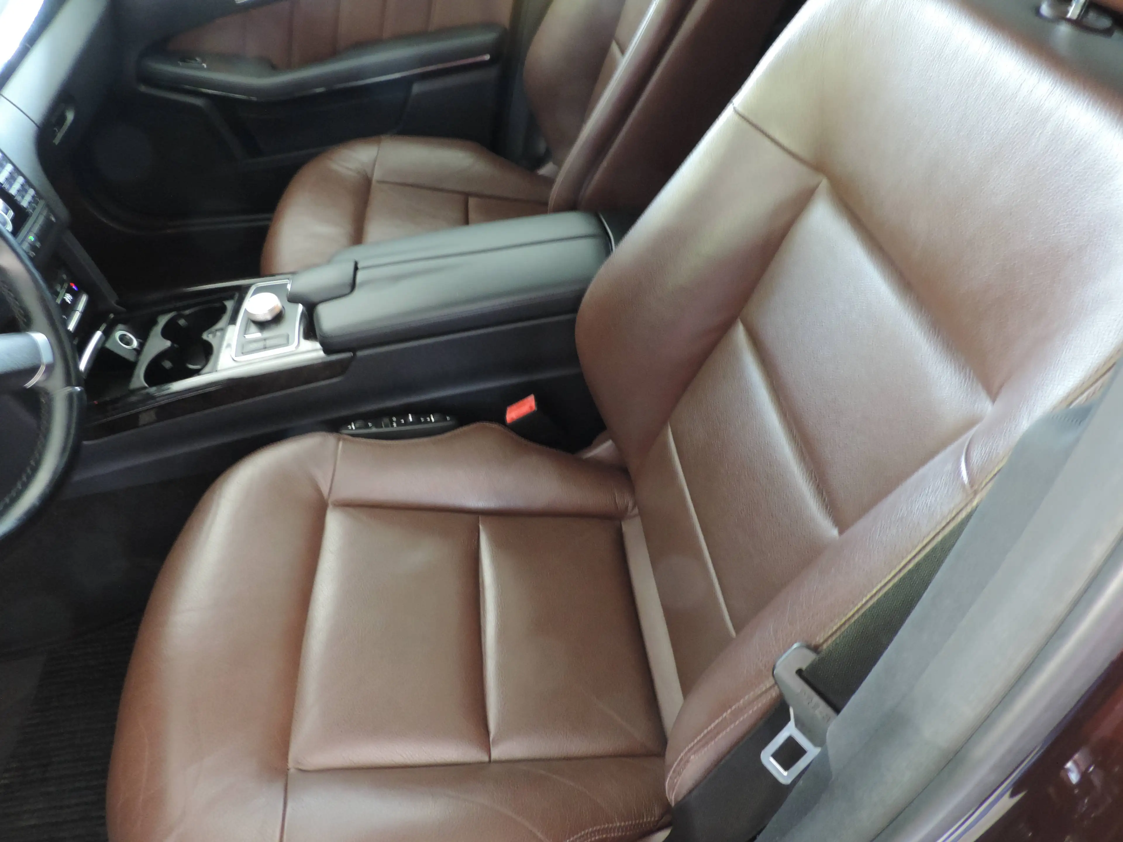 Mercedes-Benz E 250 E 250 CDI BlueEfficiency super Zustand Vollausstattung — photo 11