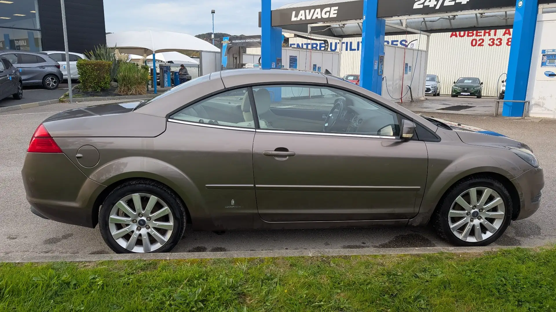 Ford Focus Coupé cabriolet - 2