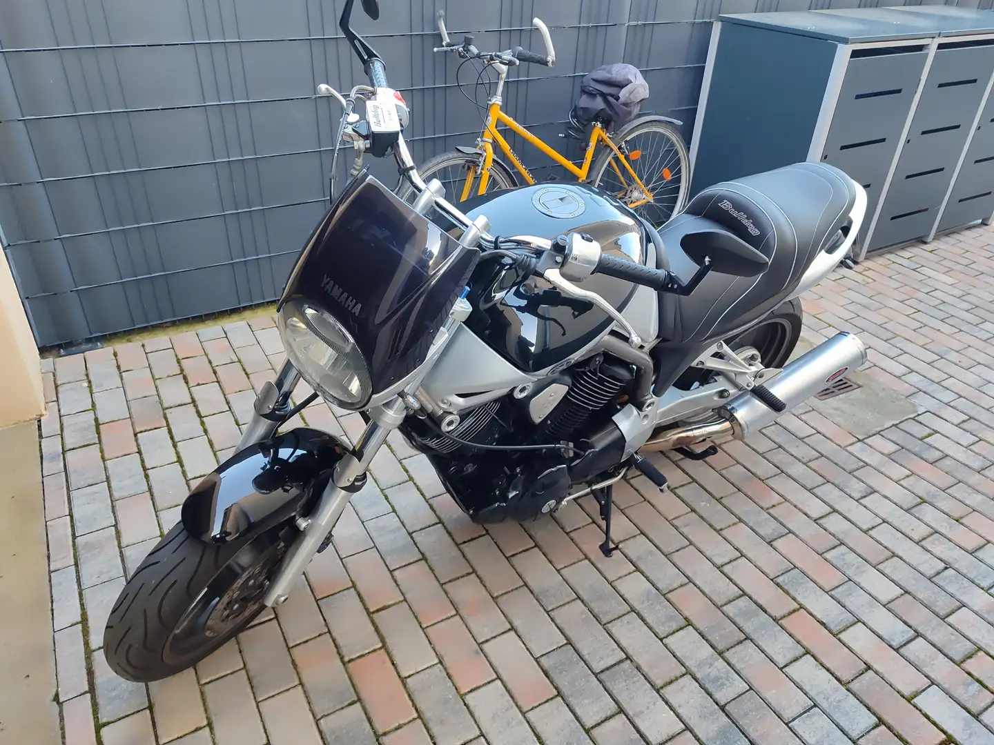 Yamaha BT 1100 Bulldog Чорний - 2