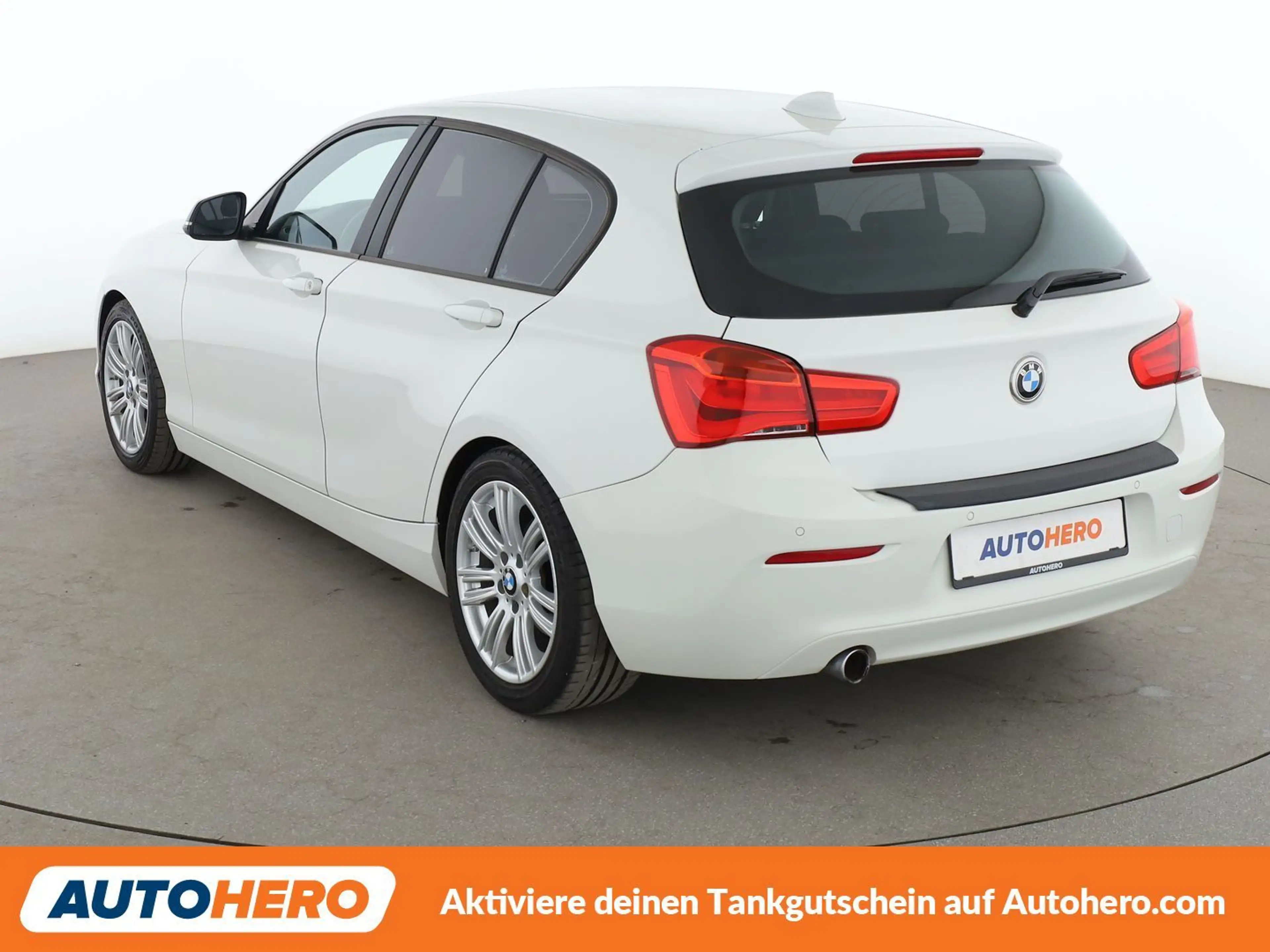 BMW 118 118i Advantage *NAVI*LED*TEMPO*PDC*SHZ*KLIMA* — photo 4
