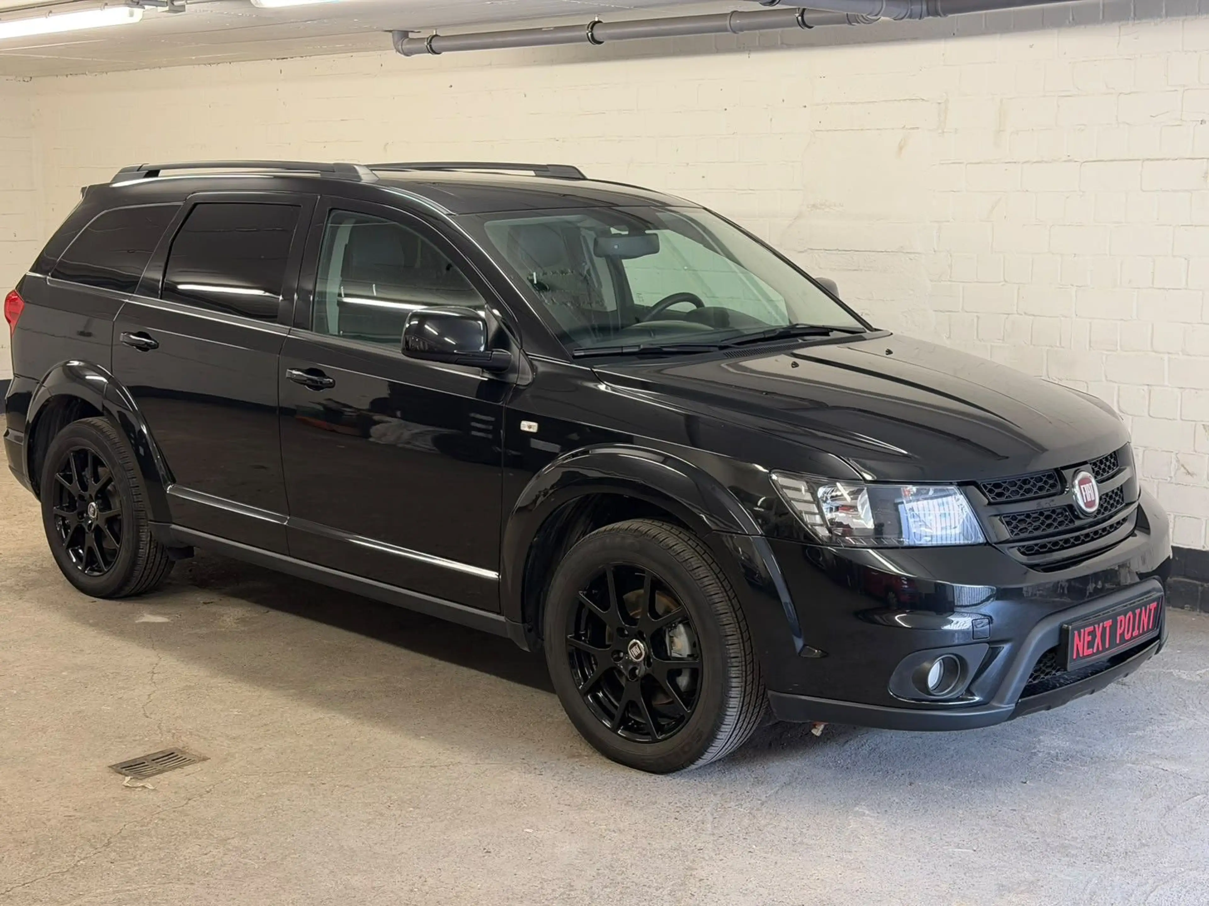 Fiat Freemont Black Code AWD, 1. Hand, 280 PS, V6 — photo 3