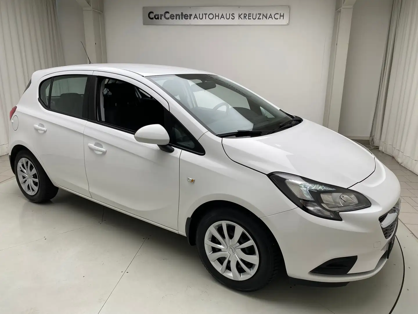 Opel Corsa 1.4 Edition Tempomat Winterpaket Navigation Wit - 1