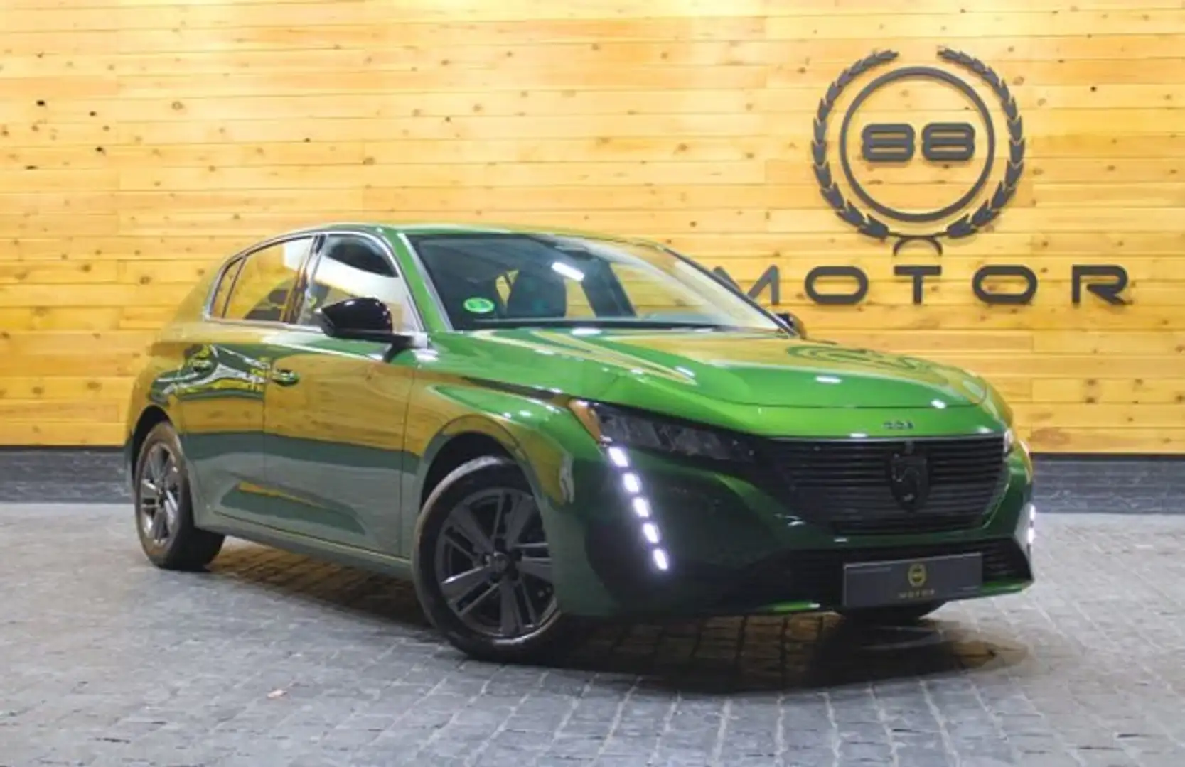 Peugeot 308 1.2 PureTech S&S Active 130 Vert - 1