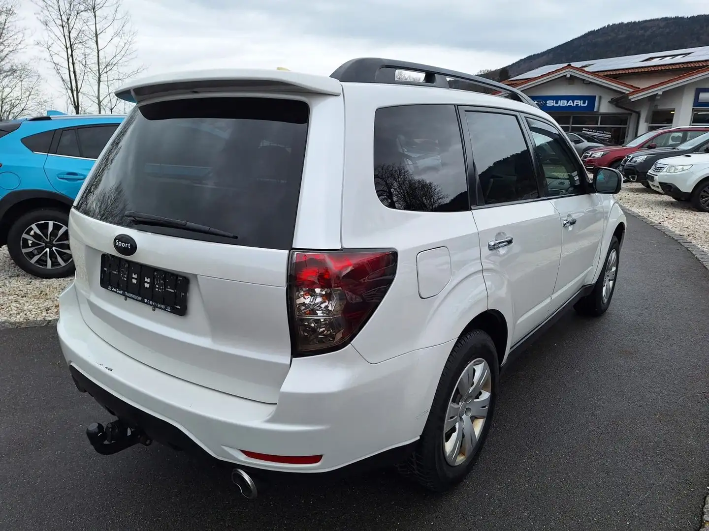 Subaru Forester 2.5X  Comfort AT AHK, Gasanlage Weiß - 2
