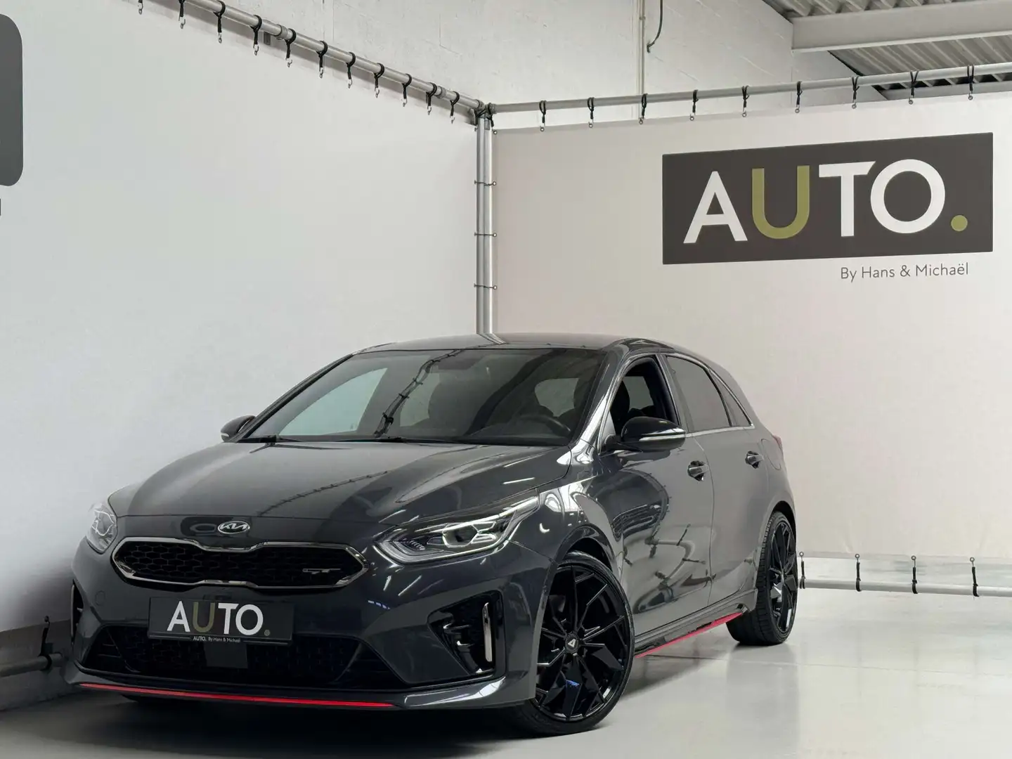 Kia Ceed / cee'd GT 1.6T-GDi DCT *LED*CAMERA* Gris - 1