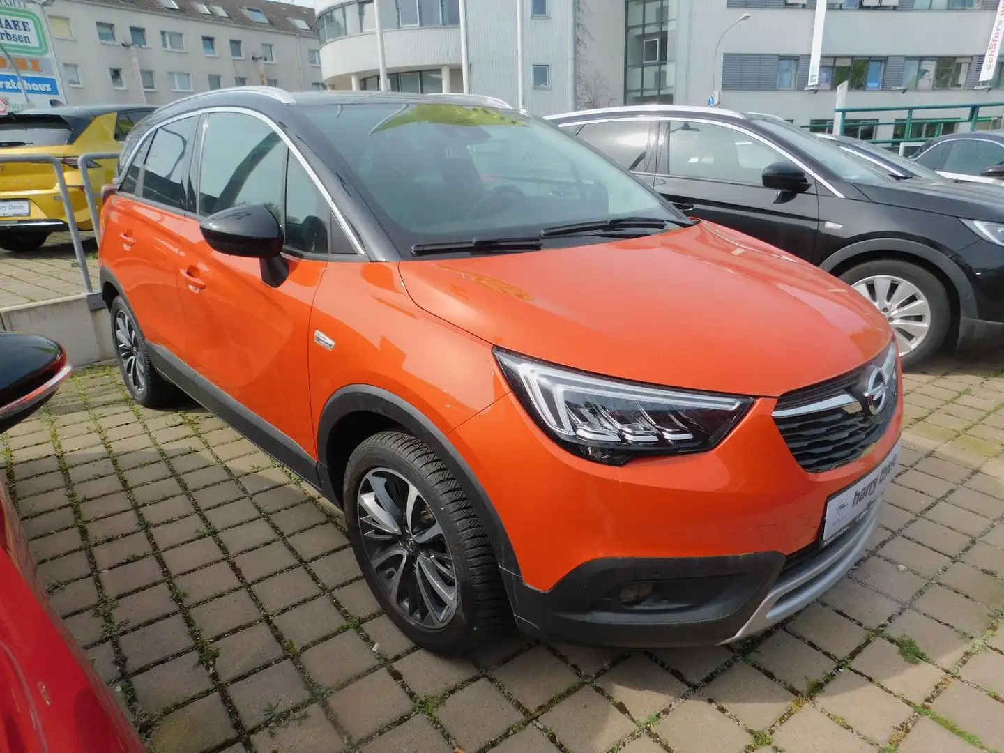 Opel Crossland X Innovation Orange - 2