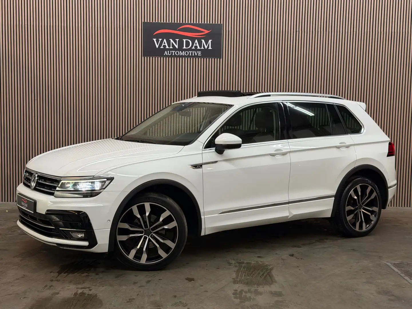 Volkswagen Tiguan 1.4 TSI 4Motion R-Line DSG 2018 PANO LED VIRTUAL C Blanc - 1