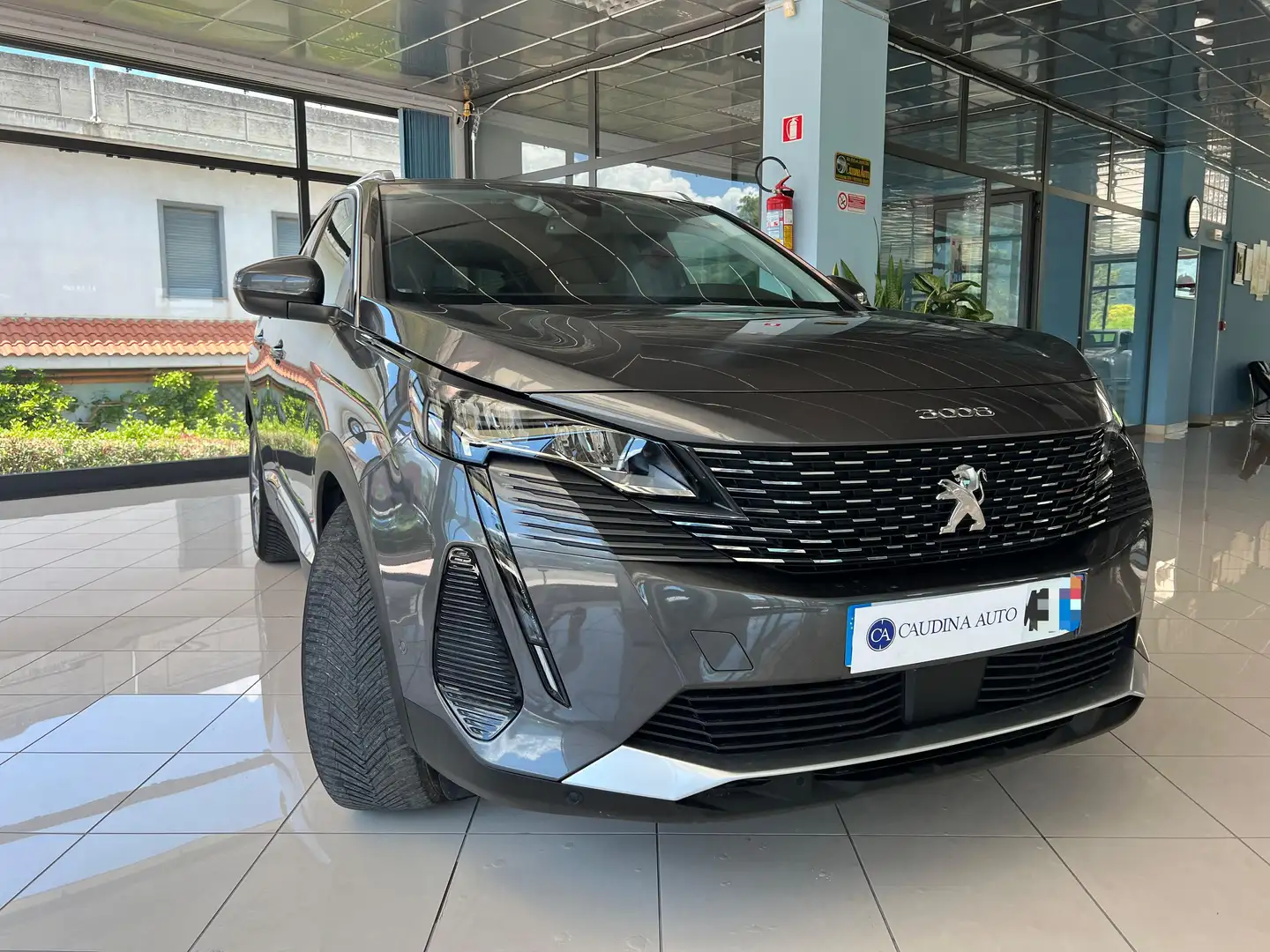 Peugeot 3008 1.5 bluehdi Allure s Gris - 2