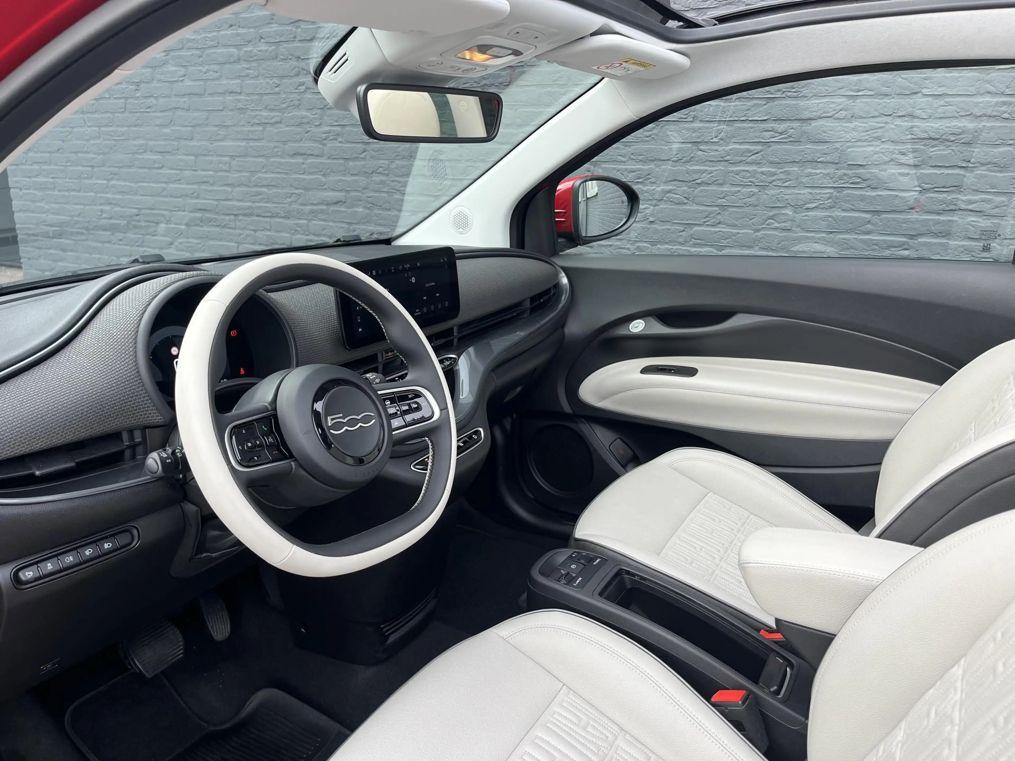 Fiat 500C La Prima 42 kWh SOH 95,6% | Stoelverwarming | Cabr — photo 13