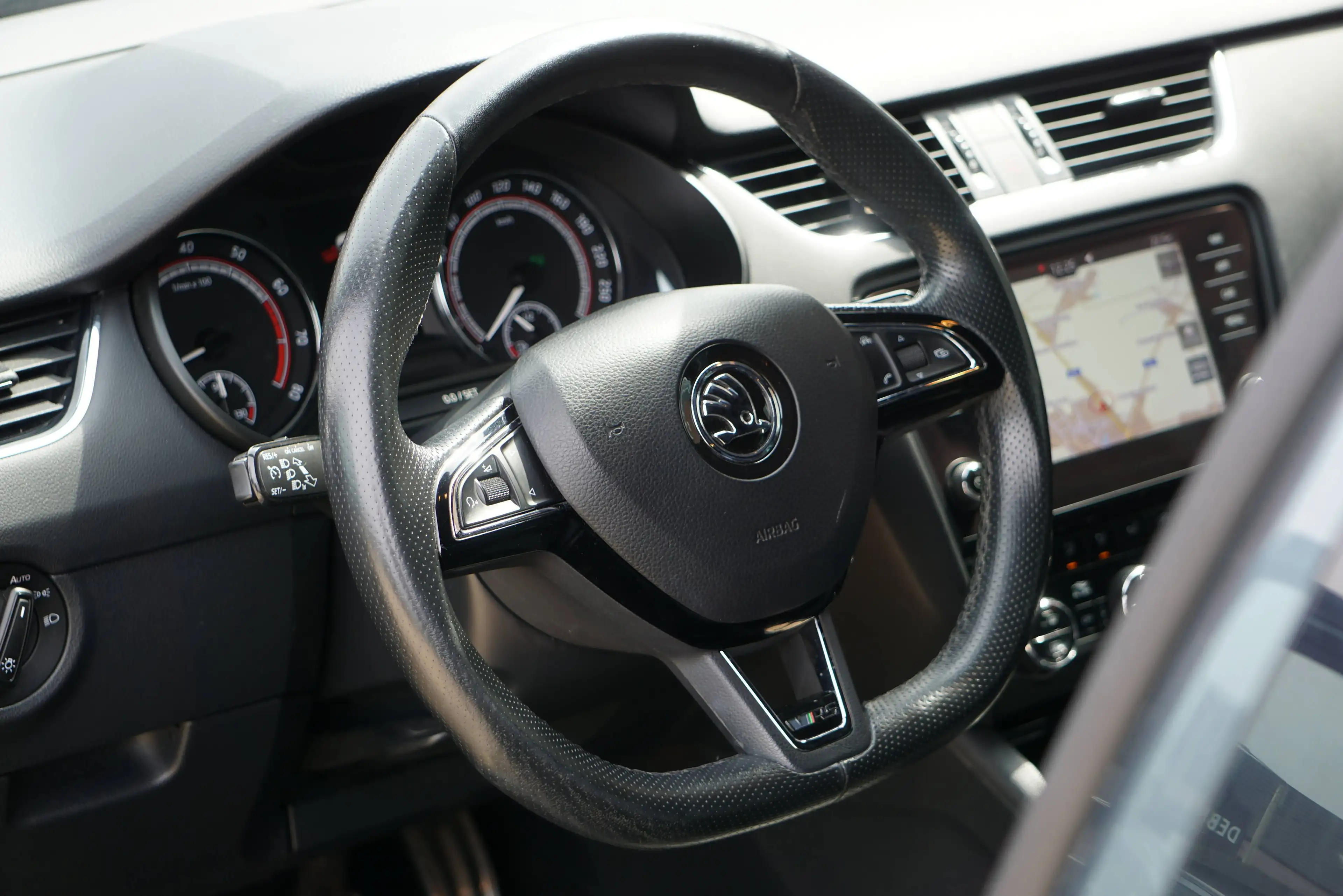 Skoda Octavia RS 2.0 TFSI RS230 DSG7 BI-XENON CAMERA PDC CARNET COMPLET EUR6 — photo 8