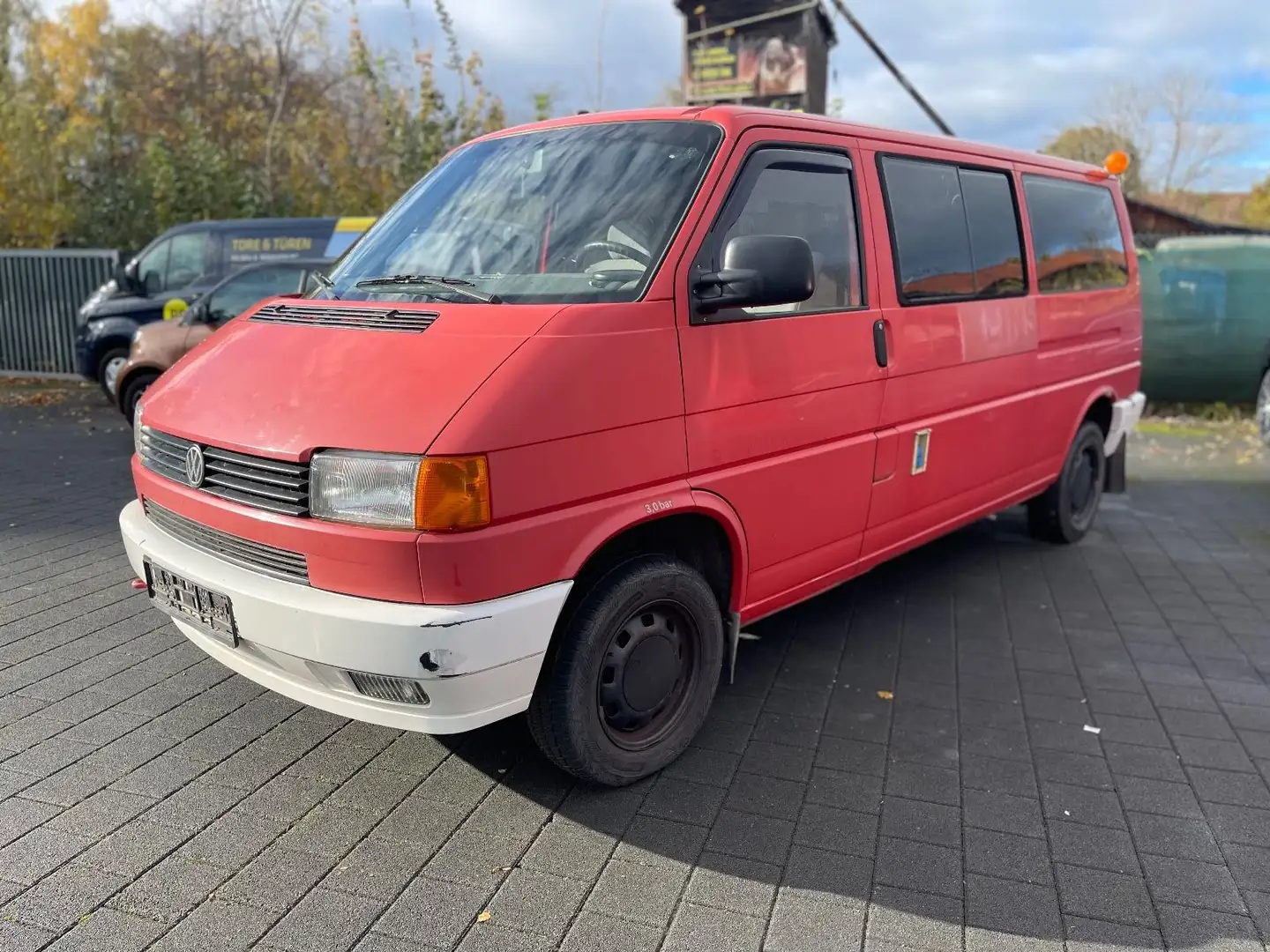 Volkswagen T4 L 2,5L Otto Motor *7-Sitzer*AUSBAU FÄHIG* Rouge - 1