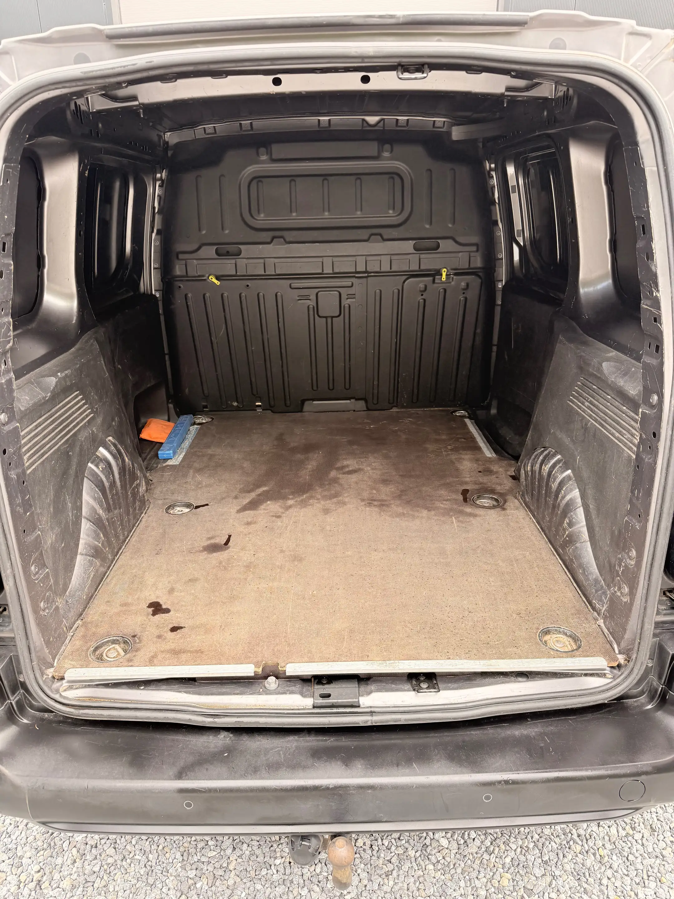 Peugeot Partner 1.5 BlueHDi L1 STD Light Prem. S/S(EU6.2 — photo 13