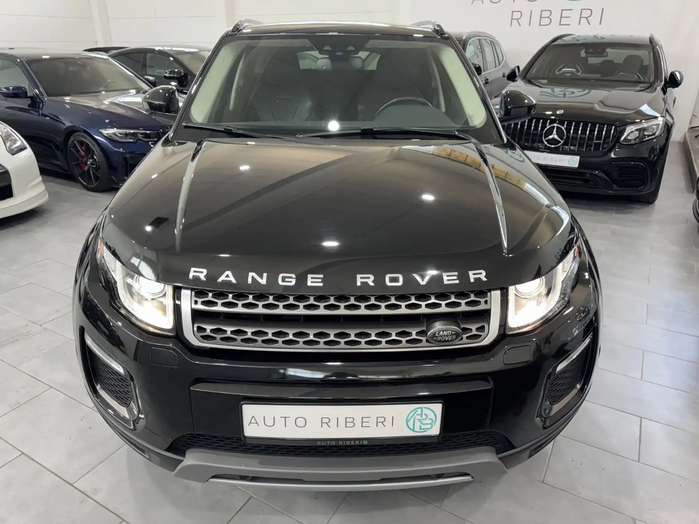 Land Rover Range Rover Evoque Evoque *HSE* *Meridian* *360° PDC° *Bi-Xenon* Zwart - 2