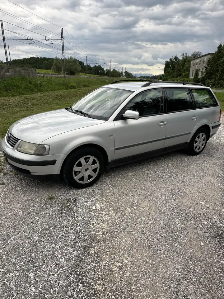 Volkswagen Passat 1.8, foto 3