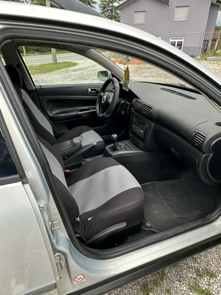 Volkswagen Passat 1.8, foto 7
