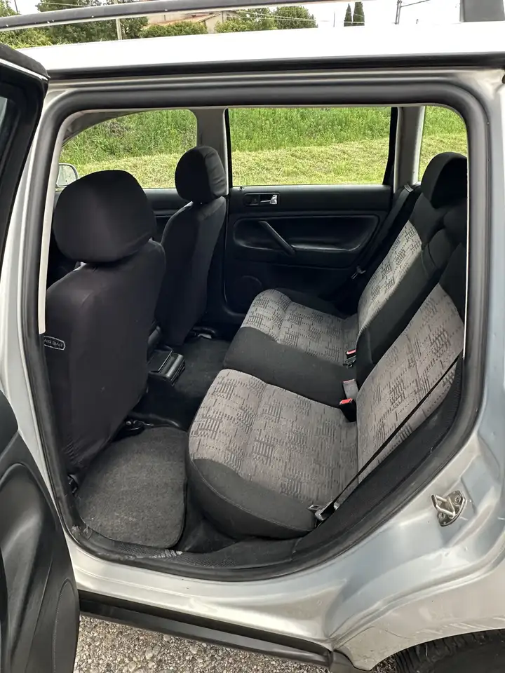 Volkswagen Passat 1.8, foto 9